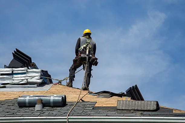 Professional Gutter Installation technician working in New Boston, OH